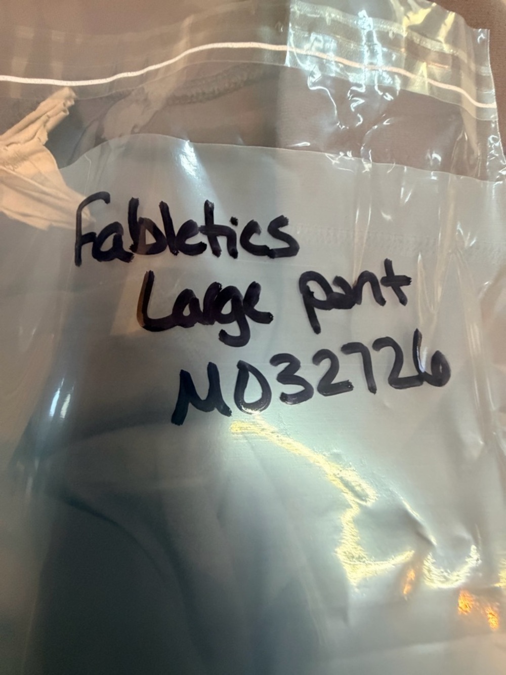 Fabletics High Waisted Leggings Mauve Purple Athletic Yoga Pants Women’s L - Picture 7 of 7